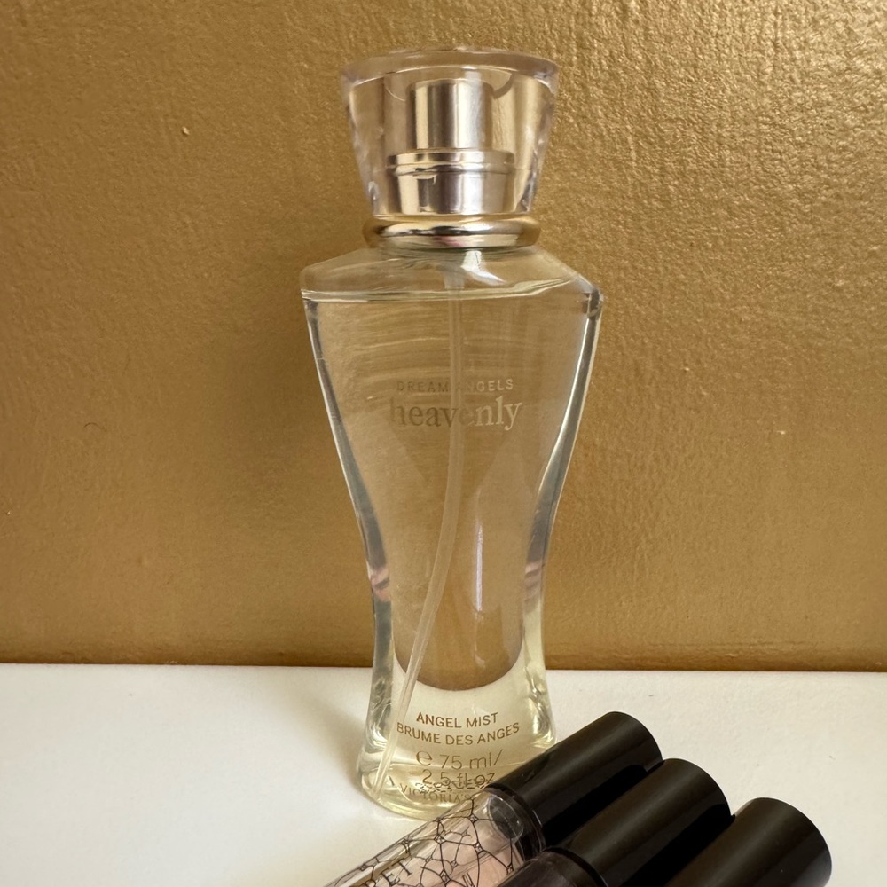 Victoria's Secret Fragrances/Perfume - Picture 2 of 4